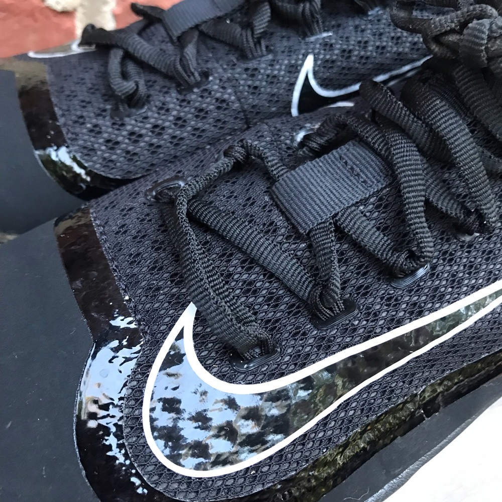NIKE Alpha Huarache Elite Mid Baseball Cleats - Picture 6 of 8